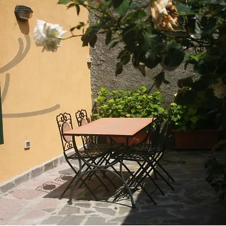 Il Cortile Del Contadino Apartment Volastra Exterior photo